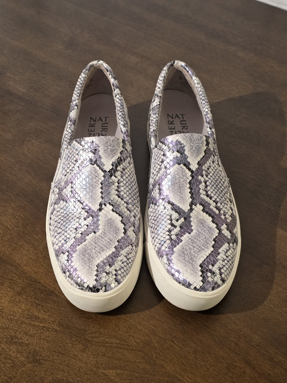 Naturalizer Slip On Snake Skin Print Leather Loafers, Driving Shoes Sz 8